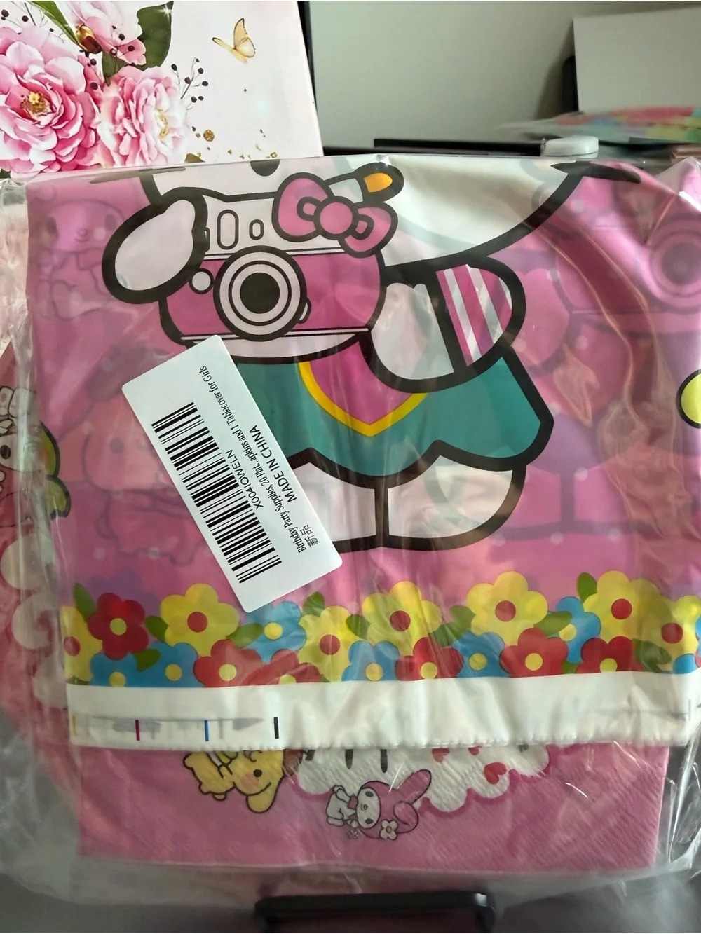 Pink Character-Print Disposable Party Tableware Set - Cute Kid-Friendly Design